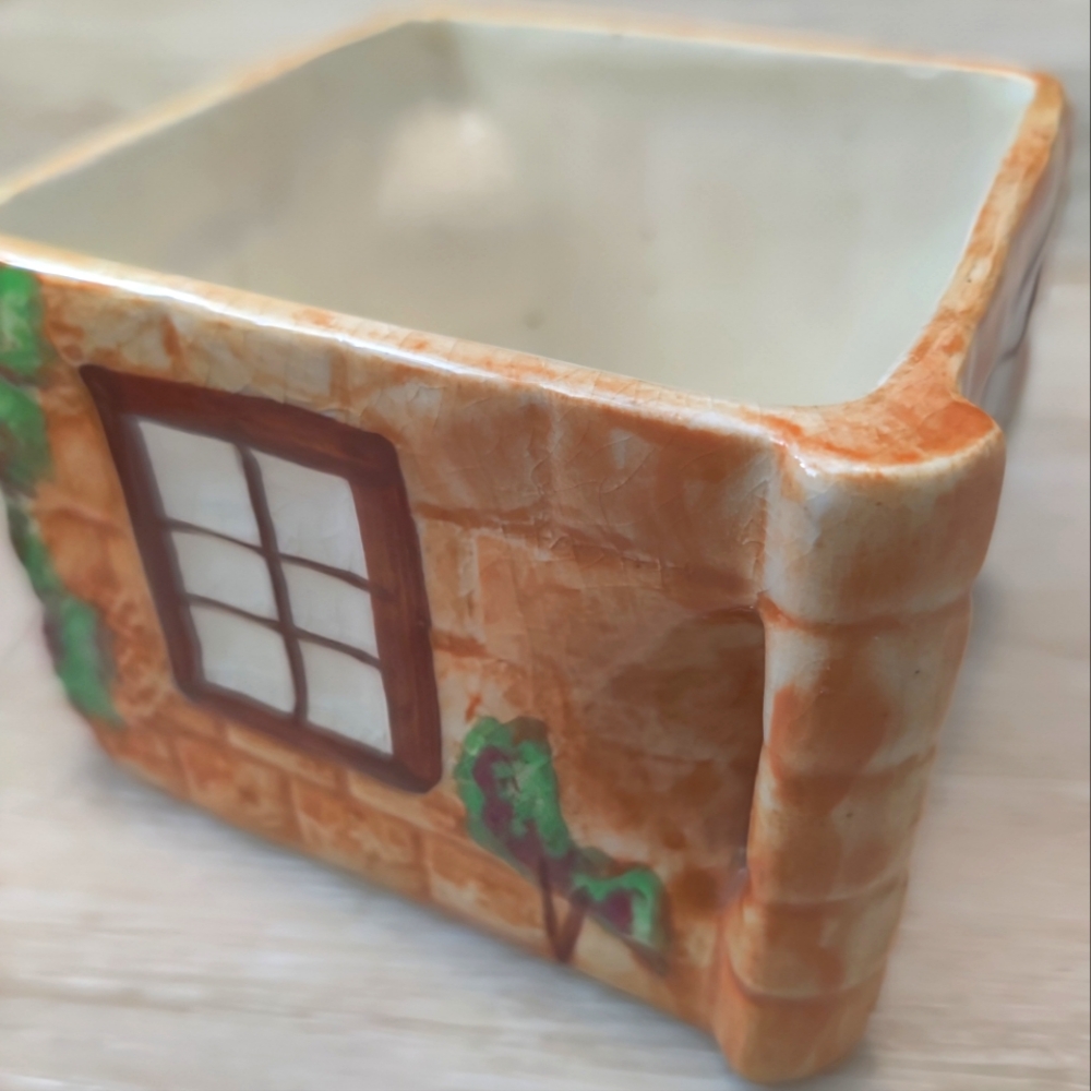 Vintage Westminster Cottage Sugar Bowl - Picture 4 of 6